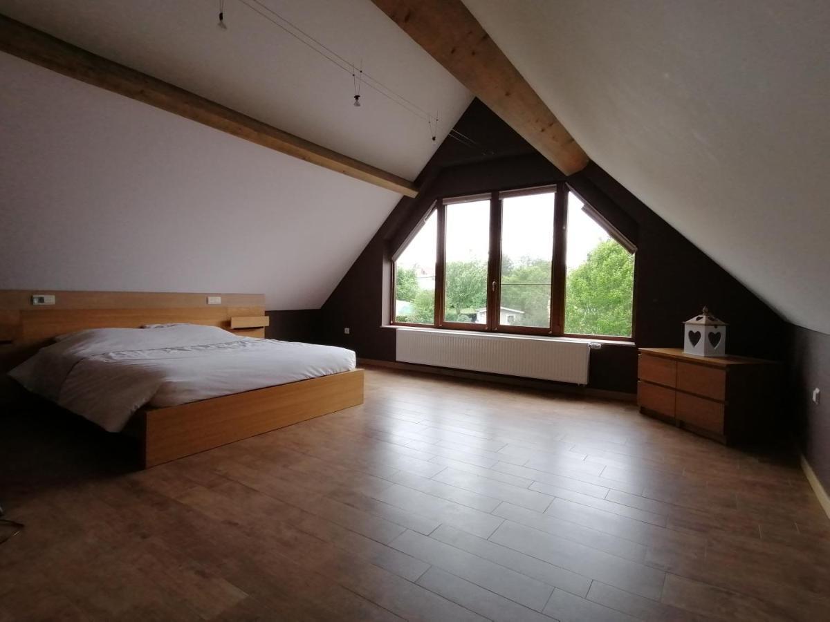 L'Atelier D'Arthur - Gite Chaleureux Avec Jacuzzi. 텐빌 외부 사진
